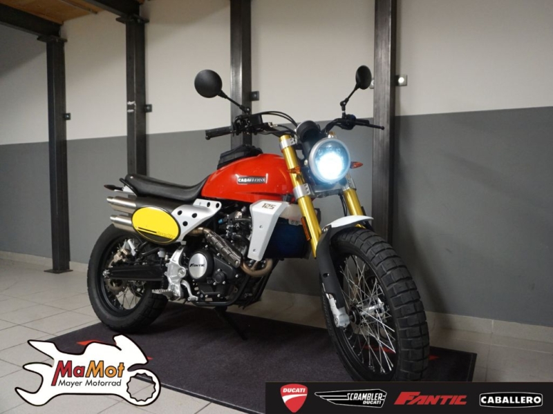 Fantic Caballero Scrambler 125 rot