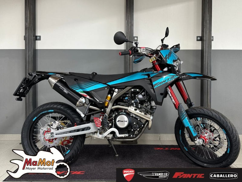 Fantic XMF 125 Competition azzuro