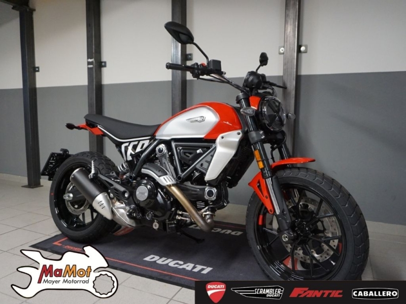 DUCATI SCRAMBLER ICON 800 2G GELB