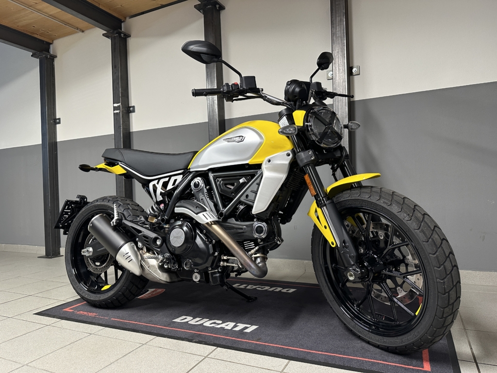 DUCATI SCRAMBLER ICON 800 2G GELB 