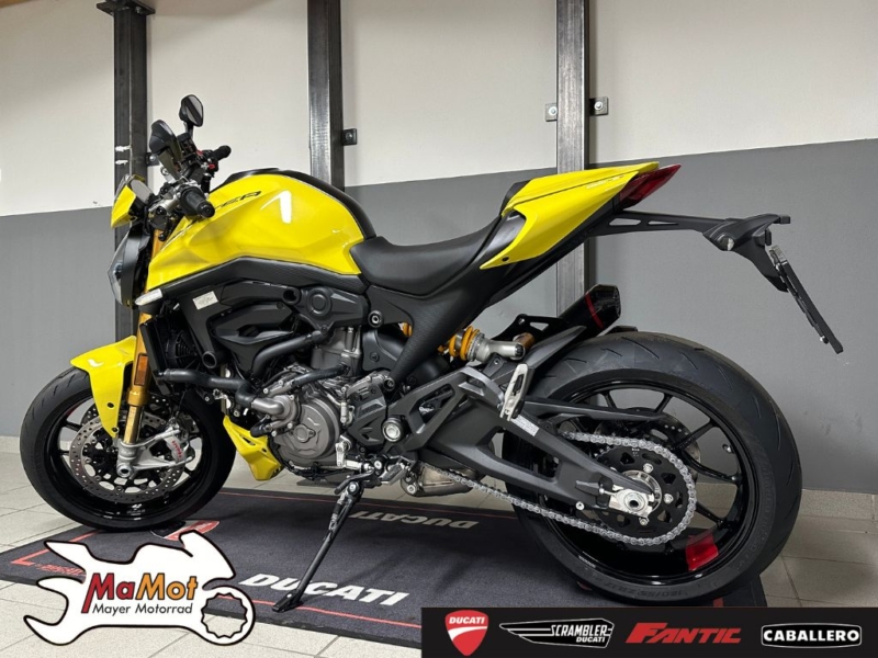 DUCATI MONSTER SP PYTHONGELB