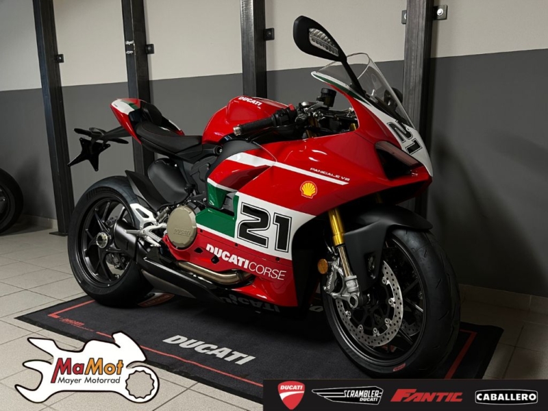 DUCATI PANIGALE V2 BAYLISS