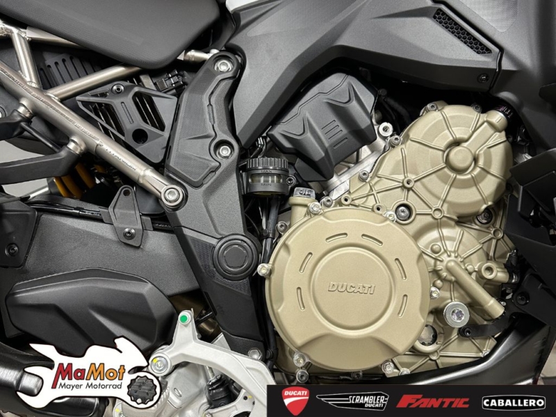 DUCATI MULTISTRADA V4 RS